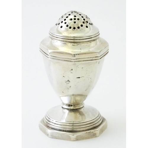 263 - A George III silver pepper hallmarked London 1802, maker John Emes. Approx. 2 3/4