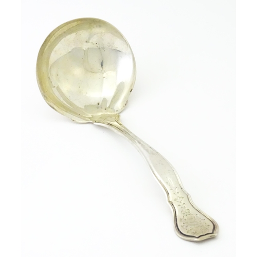 411 - An American sterling silver ladle.  Maker  R Wallace & Sons Mfg. Co. Wallingford Connecticut. Approx... 