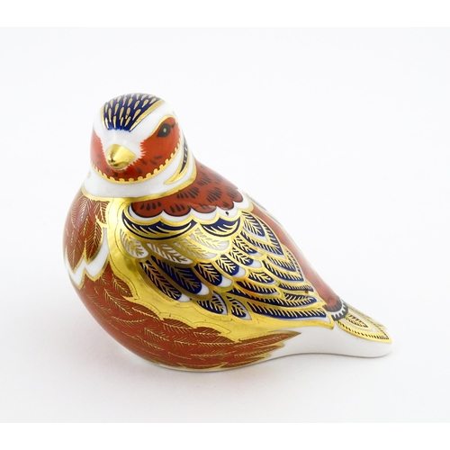 114 - A Royal Crown Derby paperweight modelled as a Chaffinch. Boxed. Approx. 2 1/2
