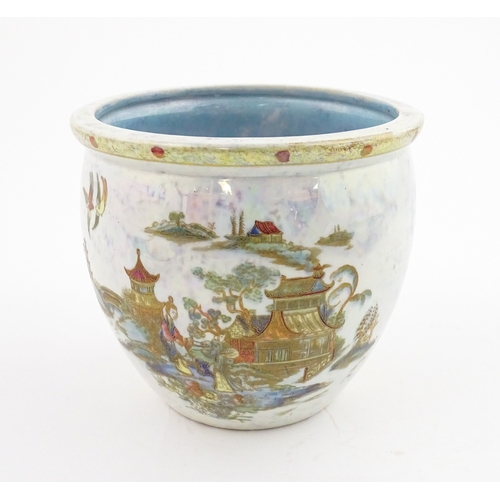 83 - A Carlton Ware lustre planter decorated in the Mikado pattern. Marked under. Approx. 5 1/2