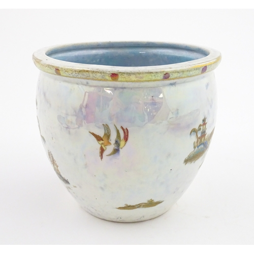 83 - A Carlton Ware lustre planter decorated in the Mikado pattern. Marked under. Approx. 5 1/2