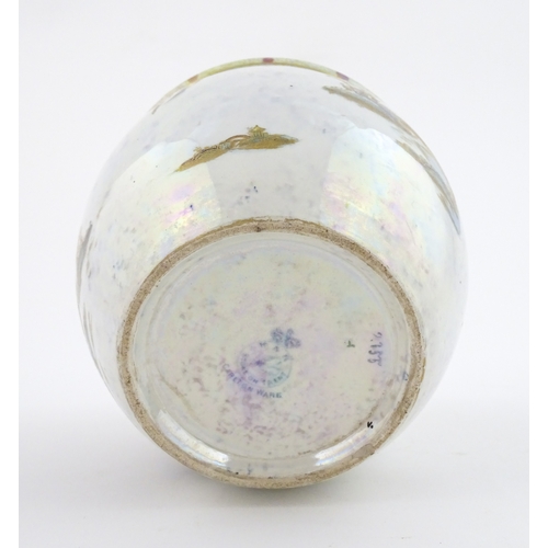 83 - A Carlton Ware lustre planter decorated in the Mikado pattern. Marked under. Approx. 5 1/2