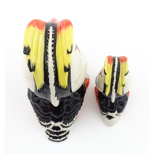 87 - Two Lorna Bailey models of Percy the Puffin. Both signed under. Largest approx. 6 1/2