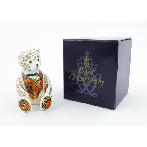 116 - A Royal Crown Derby paperweight modelled as a Regal Goldie Bear. Signed under John Ablitt. Boxed. Ap... 