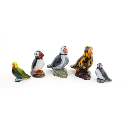 96 - A collection of Anita Harris studio pottery items to include vases and a dish with Puffin decoration... 