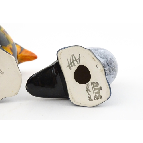 96 - A collection of Anita Harris studio pottery items to include vases and a dish with Puffin decoration... 