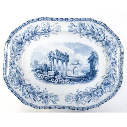 186 - A quantity of Copeland late Spode blue and white dinner wares decorated with ruins to include plates... 
