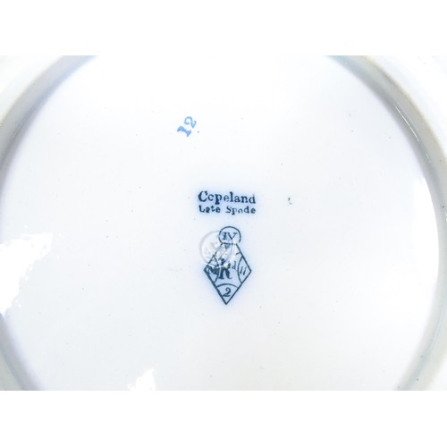 186 - A quantity of Copeland late Spode blue and white dinner wares decorated with ruins to include plates... 