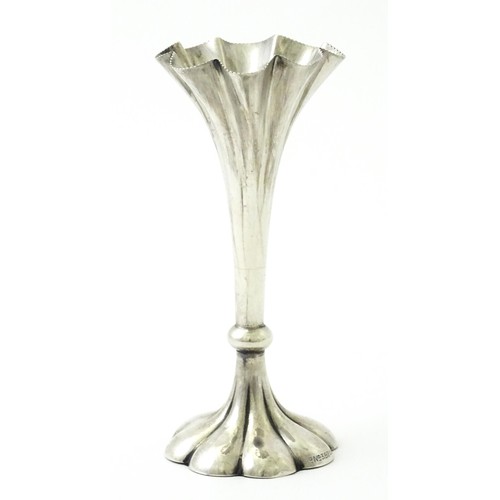 337 - A small silver bud vase of fluted form hallmarked London 1902 Approx. 4