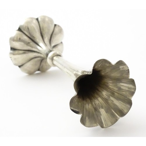 337 - A small silver bud vase of fluted form hallmarked London 1902 Approx. 4