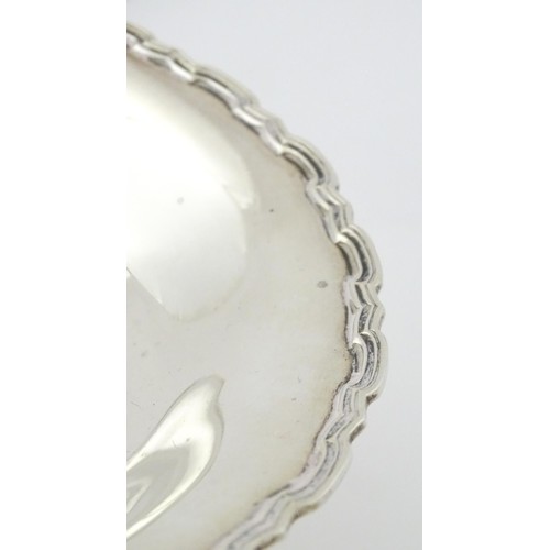 376 - A small silver pedestal tazza hallmarked Birmingham 1927, maker Mappin & Webb. Approx. 2 1/2