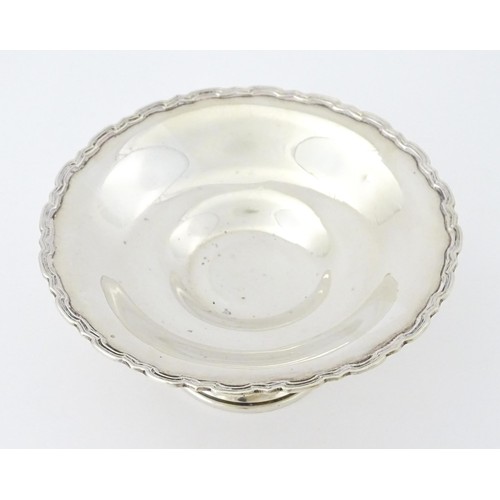 376 - A small silver pedestal tazza hallmarked Birmingham 1927, maker Mappin & Webb. Approx. 2 1/2