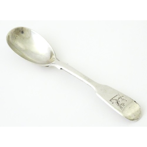 386 - A Victorian silver  fiddle pattern mustard spoon, hallmarked London 1849, maker Elizabeth Eaton . Ap... 