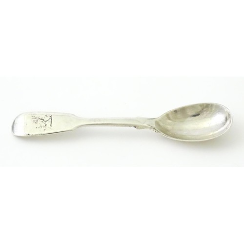 386 - A Victorian silver  fiddle pattern mustard spoon, hallmarked London 1849, maker Elizabeth Eaton . Ap... 