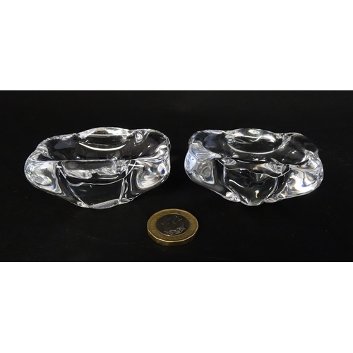 240 - A pair of Daum glass salts. Signed Daum France to side. Approx. 2 3/4