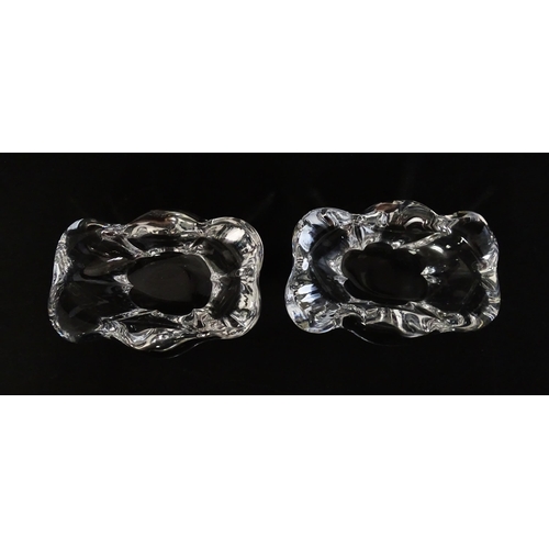 240 - A pair of Daum glass salts. Signed Daum France to side. Approx. 2 3/4