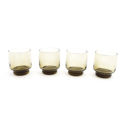 242 - A set of eight retro glass drinking glasses. Approx 3 1/2