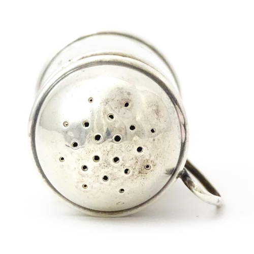360 - A Victorian silver pepperette modelled as a flour shaker, hallmarked Birmingham 1898. Approx. 2 1/2