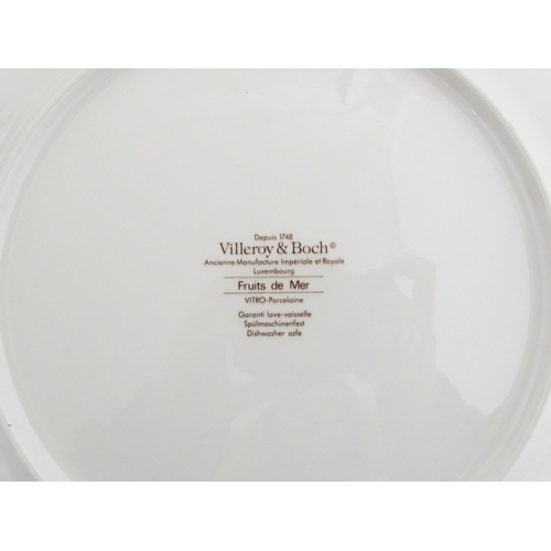 201 - Twelve Villeroy & Boch chargers / collector's plates from the Jardins Francais series. Marked under.... 
