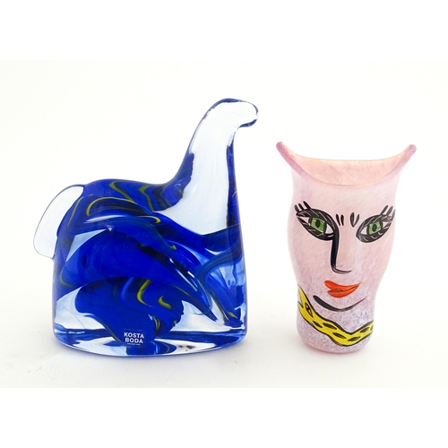 226 - Two Kosta Boda items comprising an Open Minds vase designed by Ulrica Hydman Vallien (1938-2018), an... 
