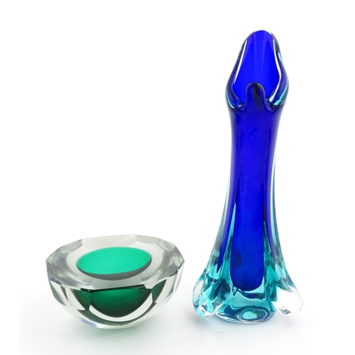235 - A Murano sommerso glass ash tray of green and clear glass, together with a Murano glass vase. The va... 