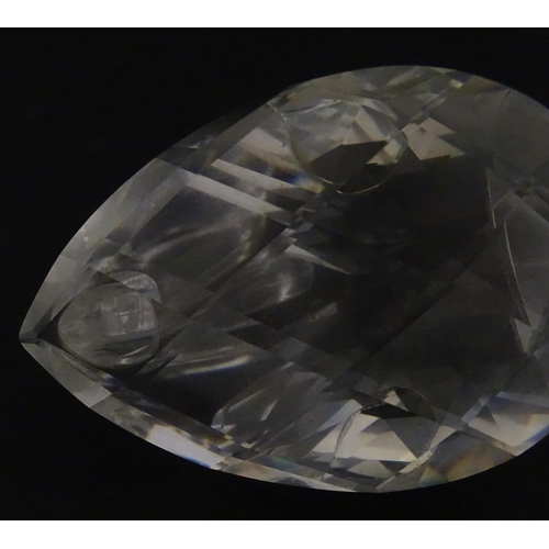 305 - Eight Swarovski crystal models of swans. Largest approx. 2 3/4