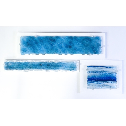 313 - Three Stephen Hall fused glass sculptures. Two signed to reverse. Largest approx. 27 1/4