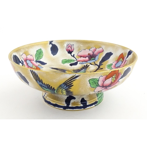 192 - Assorted ceramics to include a Losol Ware footed bowl decorated in the Old Tree pattern, a German pl... 