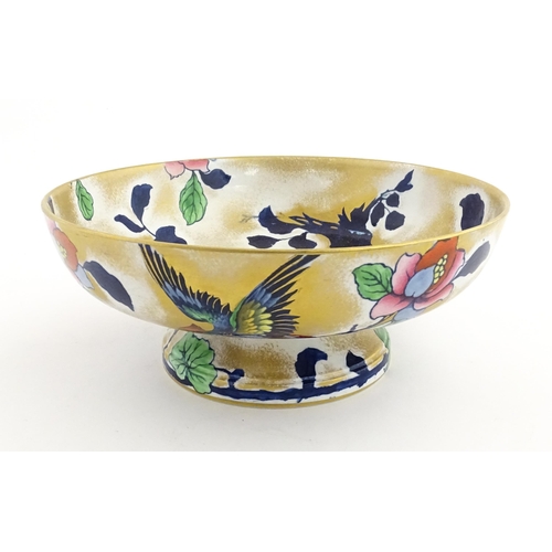192 - Assorted ceramics to include a Losol Ware footed bowl decorated in the Old Tree pattern, a German pl... 