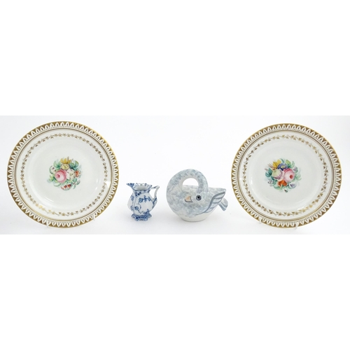 193 - Assorted ceramics to include a pair of Victorian plates with hand painted flowers to centre and gilt... 