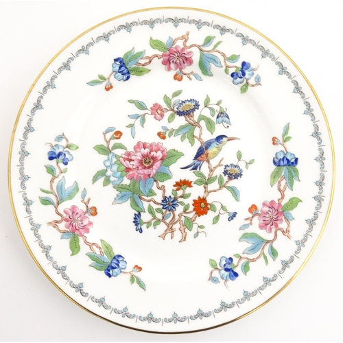 207 - A quantity of Aynsley dinner wares decorated in the Pembroke pattern to include plates, soup bowls a... 