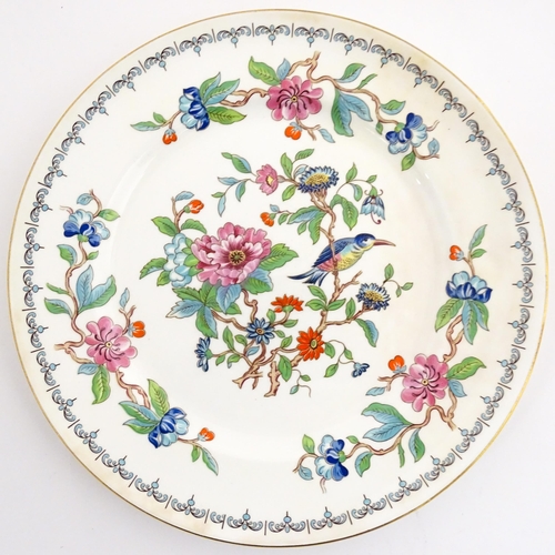 207 - A quantity of Aynsley dinner wares decorated in the Pembroke pattern to include plates, soup bowls a... 