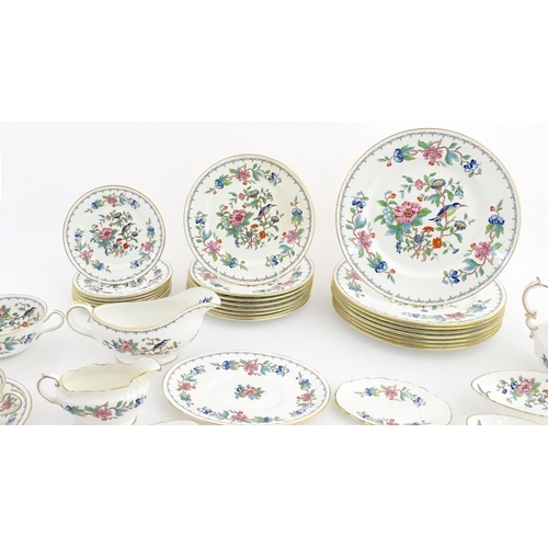 207 - A quantity of Aynsley dinner wares decorated in the Pembroke pattern to include plates, soup bowls a... 
