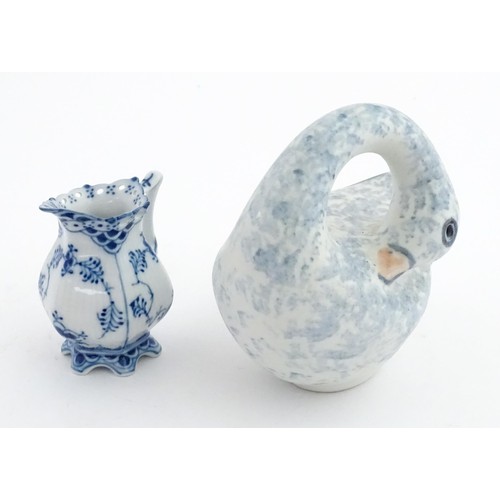 193 - Assorted ceramics to include a pair of Victorian plates with hand painted flowers to centre and gilt... 