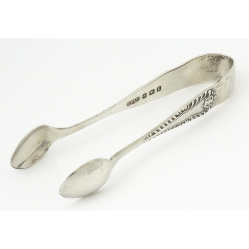 356 - Silver sugar tongs with engraved decoration, hallmarked Birmingham 1929, maker Joseph Gloster Ltd. A... 