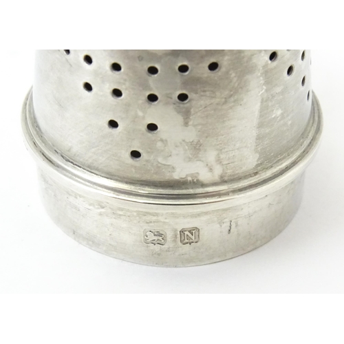 357 - An Art Deco silver sugar caster hallmarked Birmingham1937, maker Adie Brothers Ltd. Approx. 6 1/4