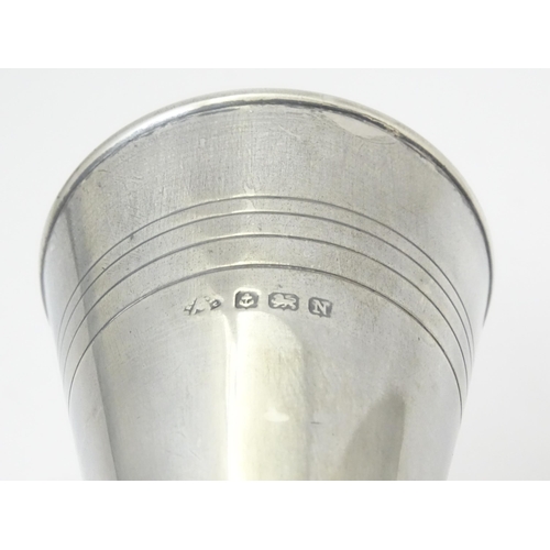 357 - An Art Deco silver sugar caster hallmarked Birmingham1937, maker Adie Brothers Ltd. Approx. 6 1/4