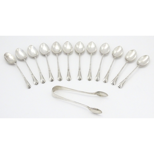 521 - A matched set of twelve Victorian silver teaspoons, hallmarked Sheffield 1896 / 97, maker Henry Will... 