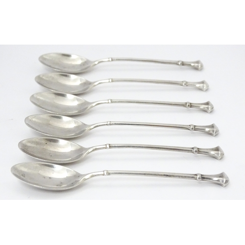 527 - A cased set of six silver teaspoons hallmarked Birmingham 1927, maker Docker & Burn. Spoons approx. ... 