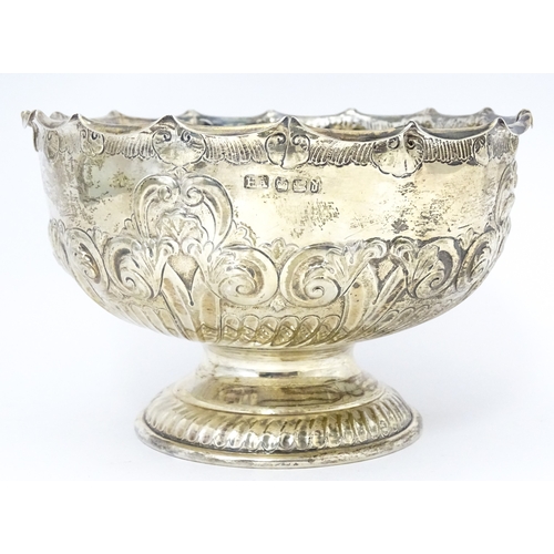 543 - A Victorian silver pedestal bowl with embossed decoration, hallmarked Sheffield 1896, maker Atkin Br... 