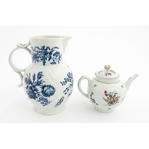 88 - A large 18thC Worcester blue and white sparrow beak jug decorated with flowers and butterflies. Toge... 