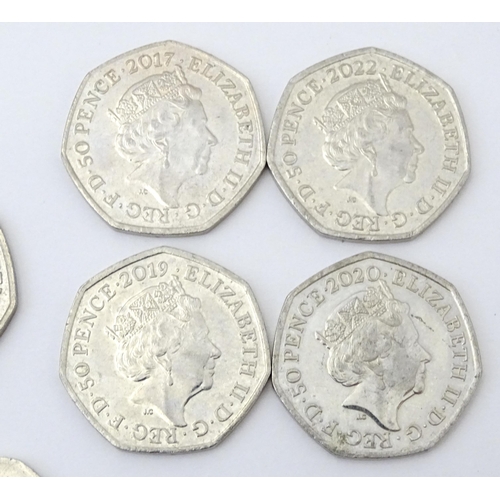 Coins: A quantity of collectable commemorative 50p coins / Fifty Pence ...
