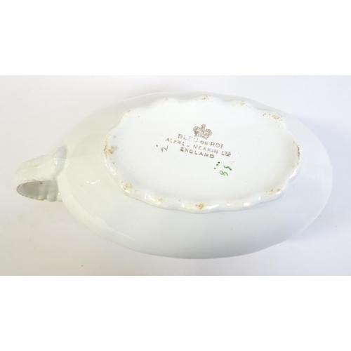 172 - A quantity of Alfred Meakin dinner wares decorated in the Bleu de Roi pattern comprising plates, dis... 