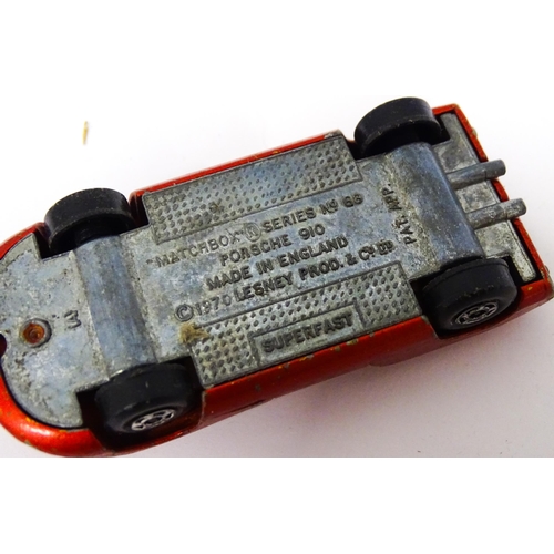 641 - Toys: A quantity of assorted die cast scale model vehicles to include Corgi, Matchbox, Solido, Dinky... 