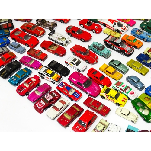 641 - Toys: A quantity of assorted die cast scale model vehicles to include Corgi, Matchbox, Solido, Dinky... 