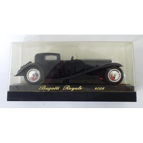 651 - Toys: A quantity of assorted boxed die cast scale model vehicles to include Matchbox Dinky Collectio... 