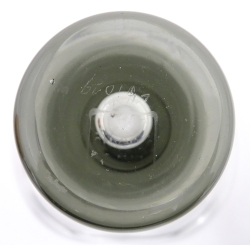 328 - Scandinavian Art Glass: A Vicke Lindstrand for Kosta Boda Gracil glass vase. Approx. 4