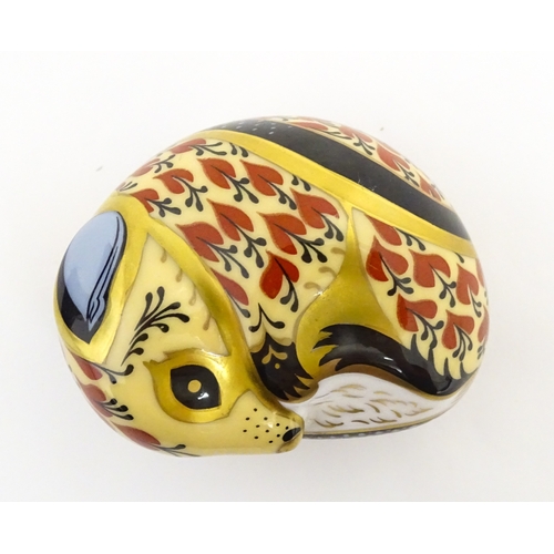 107 - A Royal Crown Derby model of a Dormouse. Marked under. Approx. 2 1/2