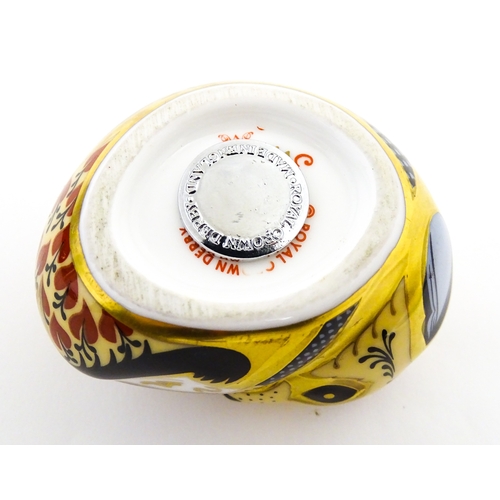 107 - A Royal Crown Derby model of a Dormouse. Marked under. Approx. 2 1/2