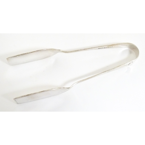 110 - A cased Wedgwood cake / sandwich service in the Melody pattern comprising serving plate, cake plates... 